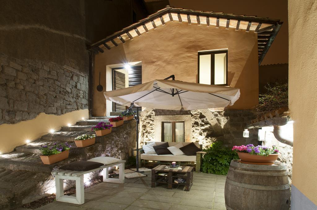 A Priori Guest House Viterbo Buitenkant foto