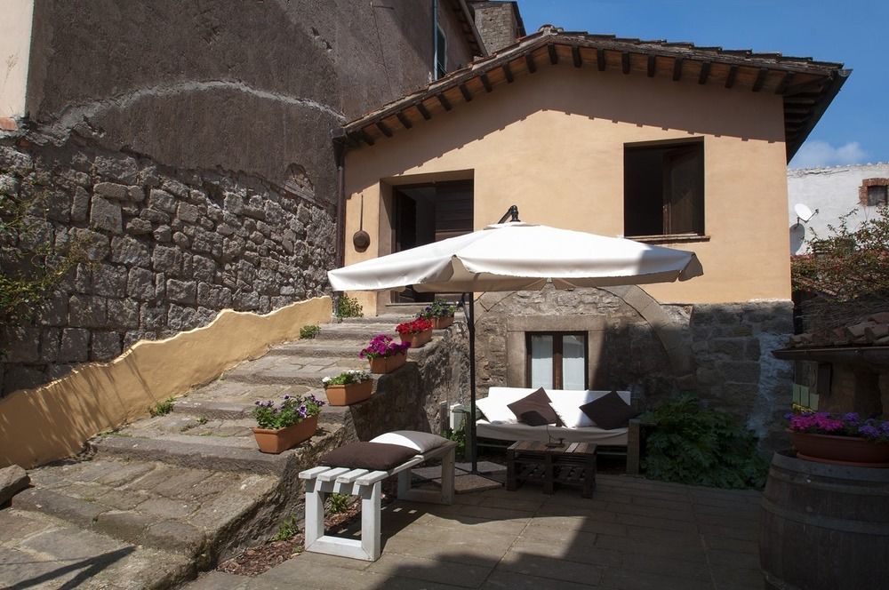 A Priori Guest House Viterbo Buitenkant foto