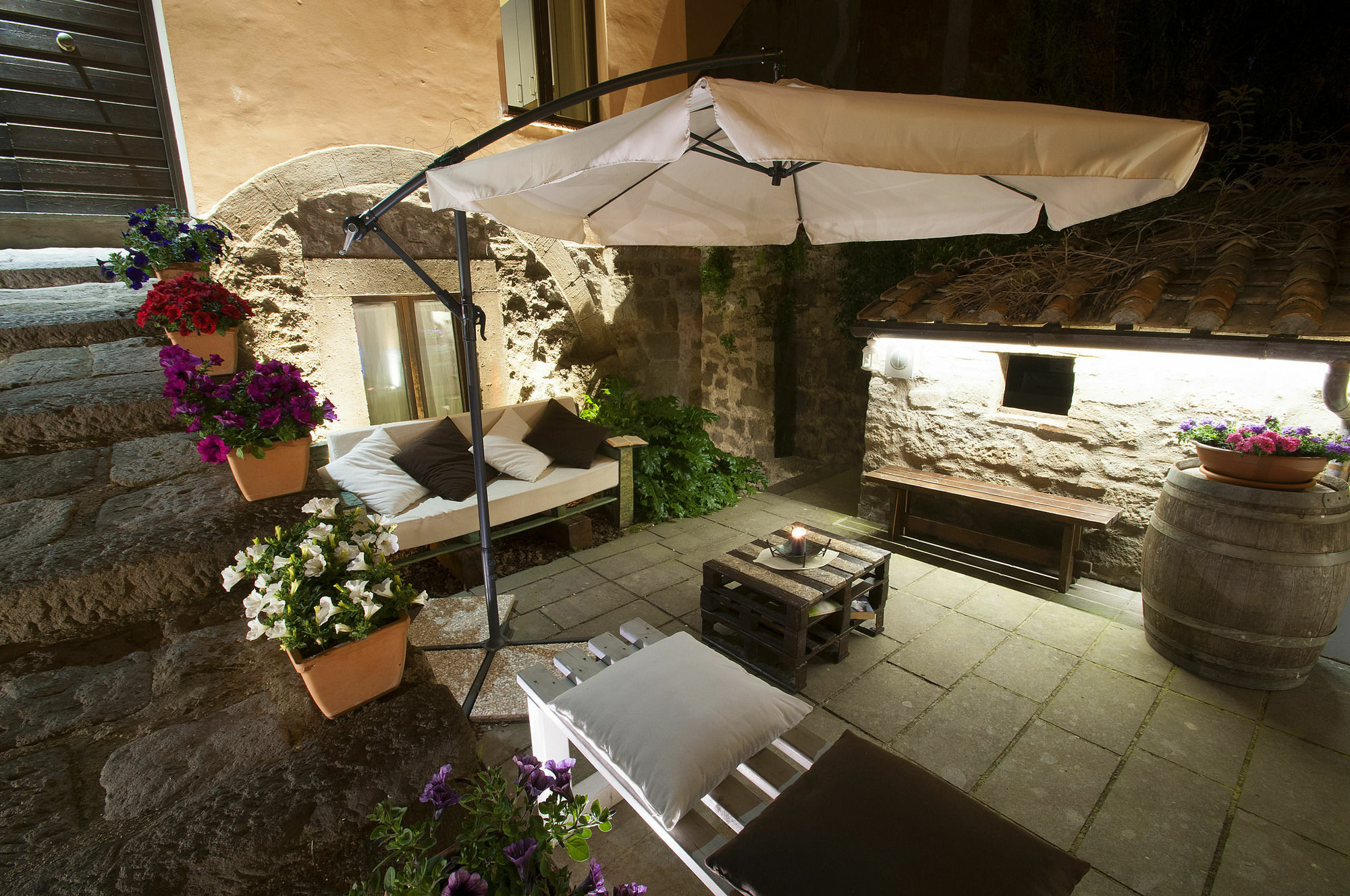 A Priori Guest House Viterbo Buitenkant foto